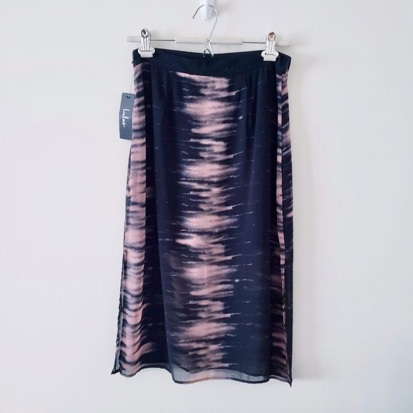 Lulus Dresses & Skirts - NWT Lulu's Skirt, Size Large